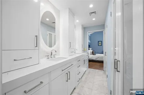 451 Mountain Avenue North Caldwell NJ 07006