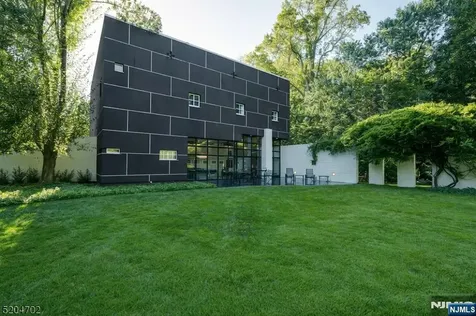 451 Mountain Avenue North Caldwell NJ 07006