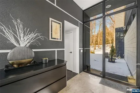 451 Mountain Avenue North Caldwell NJ 07006