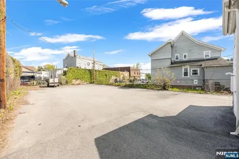 149 Washington Avenue Dumont NJ 07628