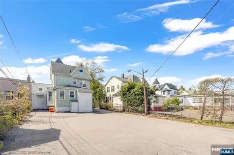 149 Washington Avenue Dumont NJ 07628