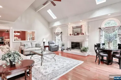 34 Crocker Mansion Drive Mahwah NJ 07430
