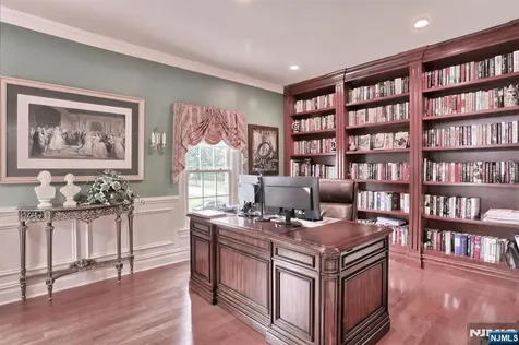 34 Crocker Mansion Drive Mahwah NJ 07430
