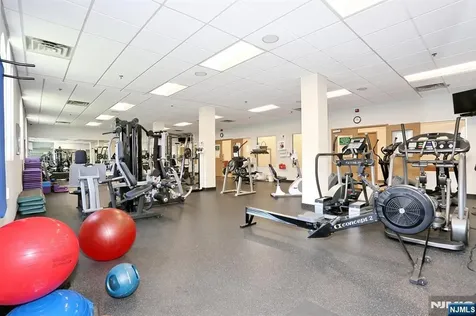34 Crocker Mansion Drive Mahwah NJ 07430
