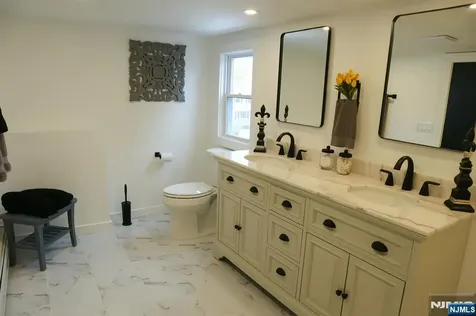 78 Poplar Avenue Little Ferry NJ 07643
