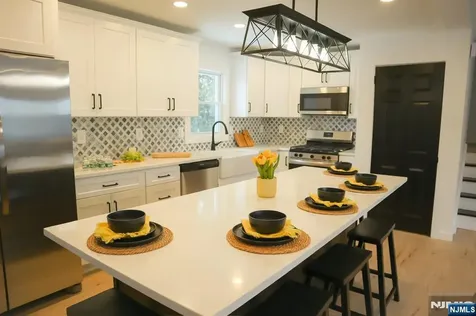 78 Poplar Avenue Little Ferry NJ 07643