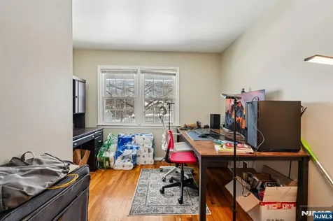 44 Forsythia Lane Paramus NJ 07652
