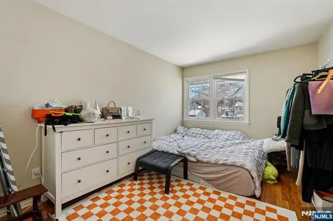44 Forsythia Lane Paramus NJ 07652
