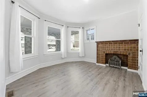 15 Highland Avenue East Orange NJ 07018