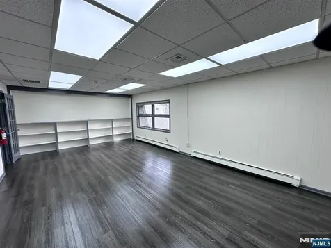 107 Stuyvesant Avenue Lyndhurst NJ 07071