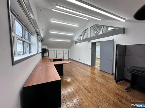107 Stuyvesant Avenue Lyndhurst NJ 07071