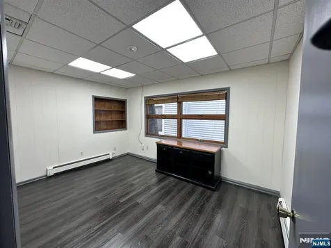107 Stuyvesant Avenue Lyndhurst NJ 07071