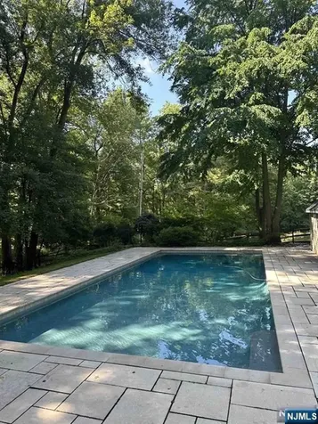 3 Lambs Lane Cresskill NJ 07626