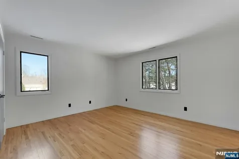 14 Washington Lane Mahwah NJ 07430