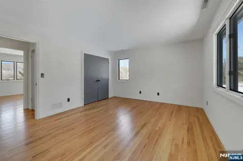 14 Washington Lane Mahwah NJ 07430