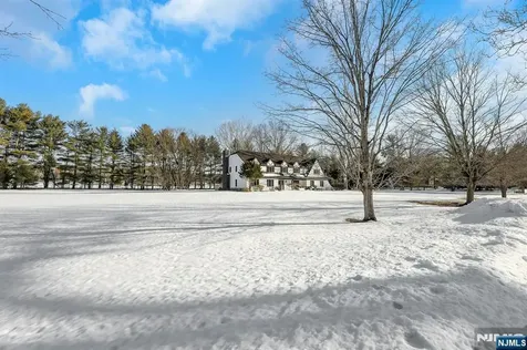 14 Washington Lane Mahwah NJ 07430