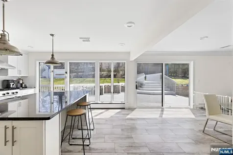 1 Hemlock Drive Cresskill NJ 07626