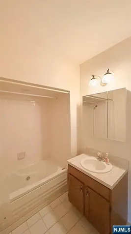 5415 Richmond Road West Milford NJ 07480