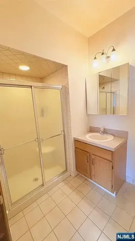 5415 Richmond Road West Milford NJ 07480