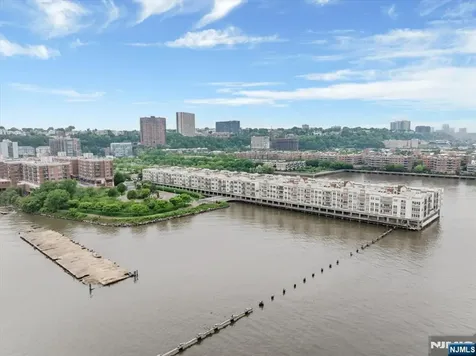 214 The Promenade Edgewater NJ 07020
