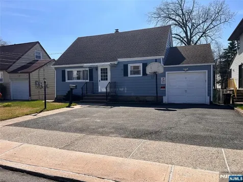228 Philip Avenue Elmwood Park NJ 07407