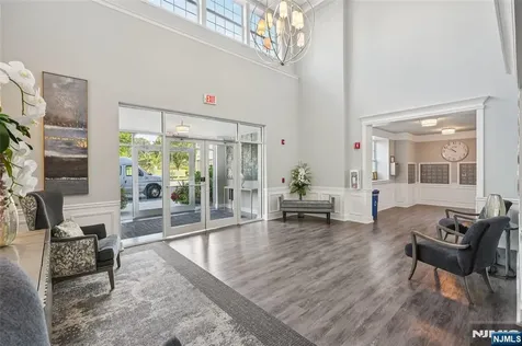 2217 Warrens Way Wanaque NJ 07465