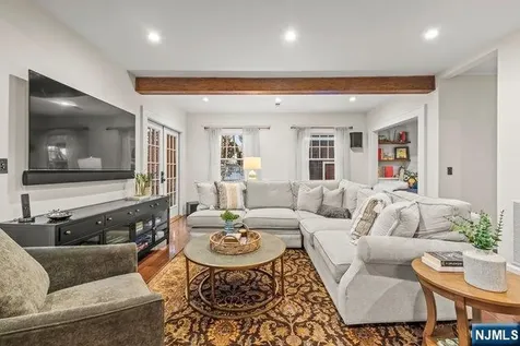 134 Maplewood Avenue Maplewood NJ 07040