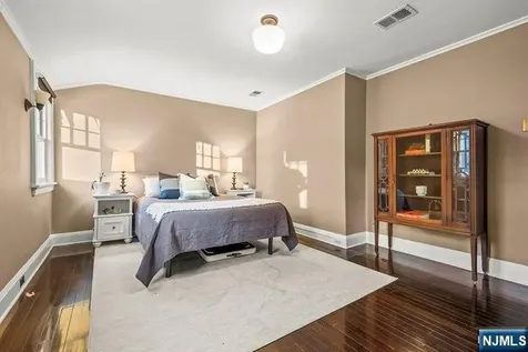 134 Maplewood Avenue Maplewood NJ 07040