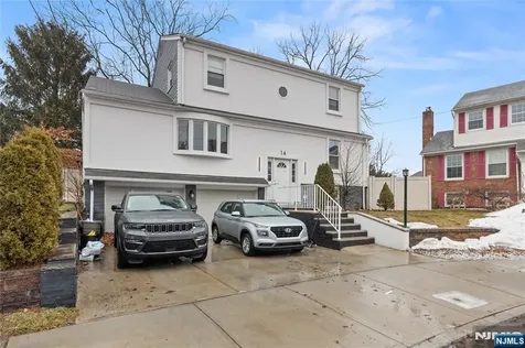 14 Andrew Court Bloomfield NJ 07003