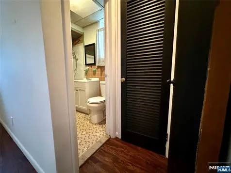530 Valley Brook Avenue Lyndhurst NJ 07071