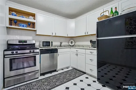 555 North Avenue Fort Lee NJ 07024