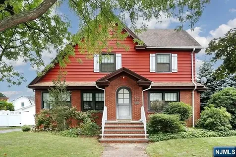 220 Raymond Street Hasbrouck Heights NJ 07604