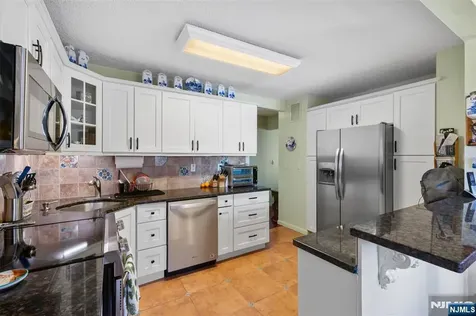 151 Prospect Avenue Hackensack NJ 07601