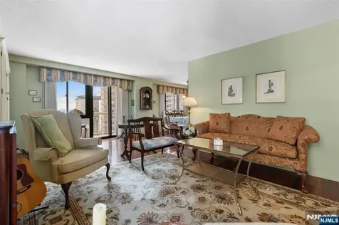 151 Prospect Avenue Hackensack NJ 07601