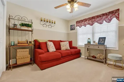40 Cedar Street Bloomingdale NJ 07403