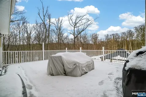 40 Cedar Street Bloomingdale NJ 07403