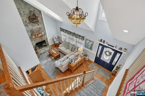 40 Cedar Street Bloomingdale NJ 07403
