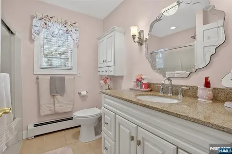 40 Cedar Street Bloomingdale NJ 07403