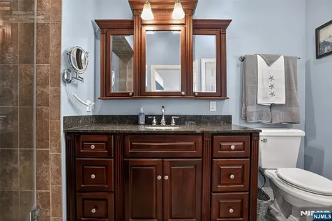 40 Cedar Street Bloomingdale NJ 07403
