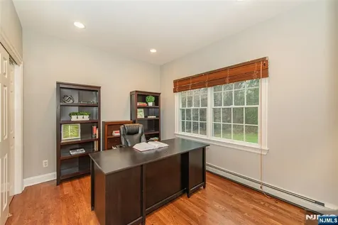 503 Stonewall Court Wyckoff NJ 07481