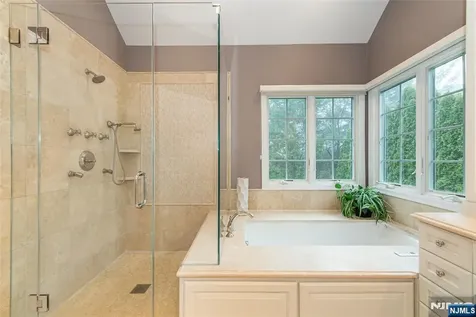 503 Stonewall Court Wyckoff NJ 07481
