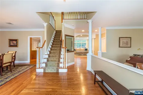 503 Stonewall Court Wyckoff NJ 07481