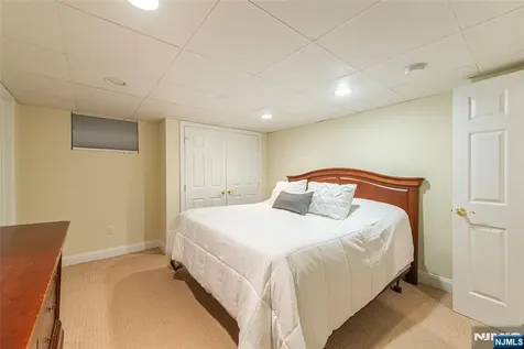 503 Stonewall Court Wyckoff NJ 07481