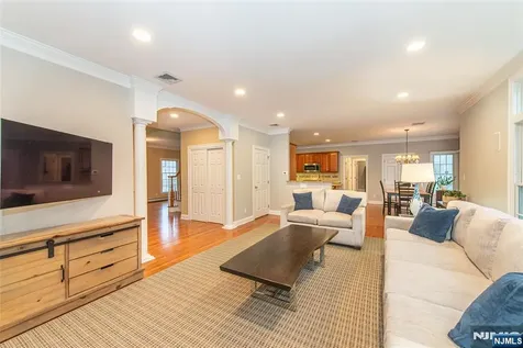 503 Stonewall Court Wyckoff NJ 07481