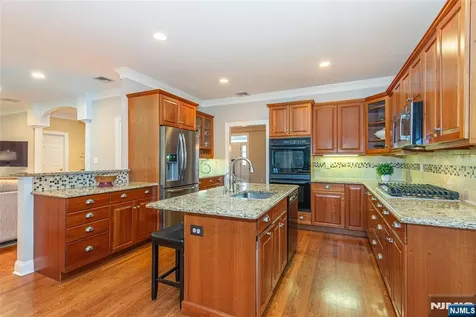 503 Stonewall Court Wyckoff NJ 07481