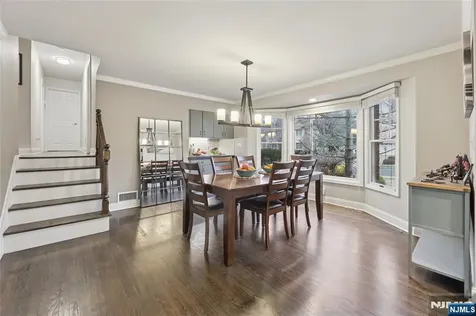 22 Maplewood Road Closter NJ 07624