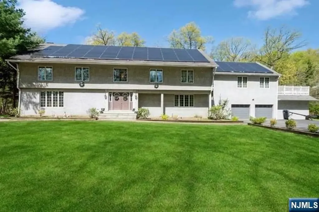 15 Old Oak Drive Mahwah NJ 07430