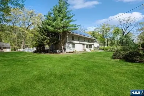 15 Old Oak Drive Mahwah NJ 07430