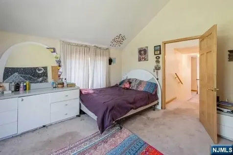 15 Old Oak Drive Mahwah NJ 07430