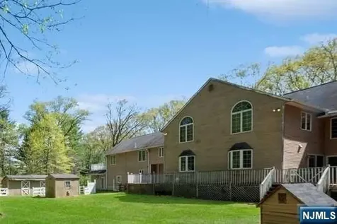 15 Old Oak Drive Mahwah NJ 07430